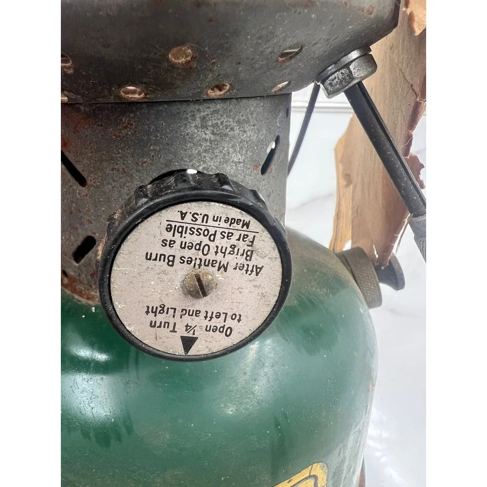 Vintage Coleman Double Mantle Lantern Model 2200 1958 US ARMY